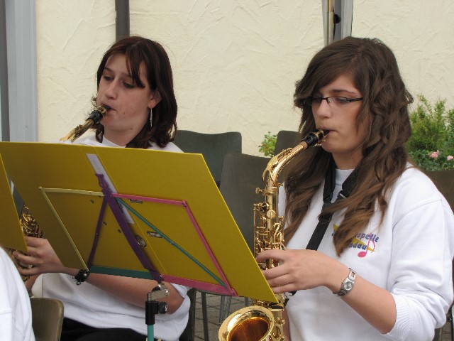 ../Images/strafest0948.jpg