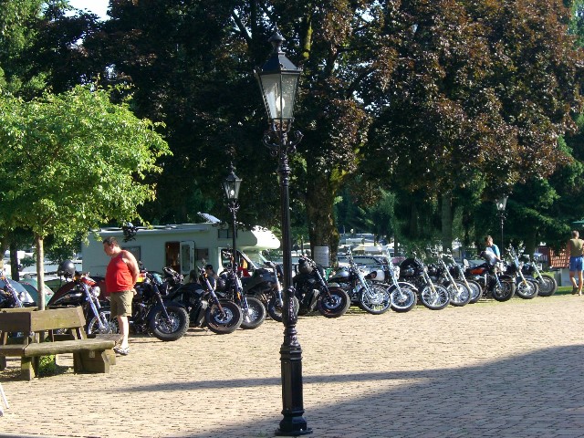 ../Images/zelten0816.jpg